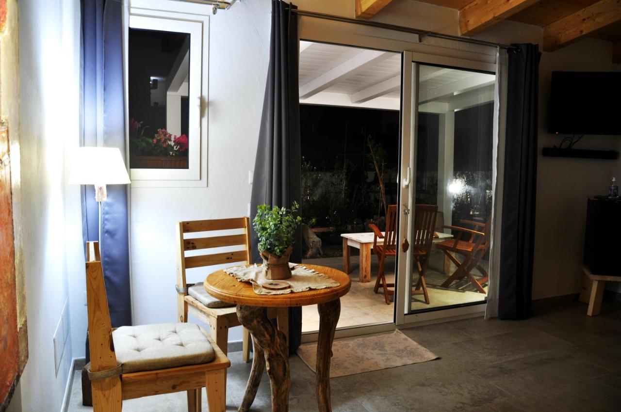 B&B Les Chambres Rooms & Suite Santa Teresa Gallura Eksteriør bilde