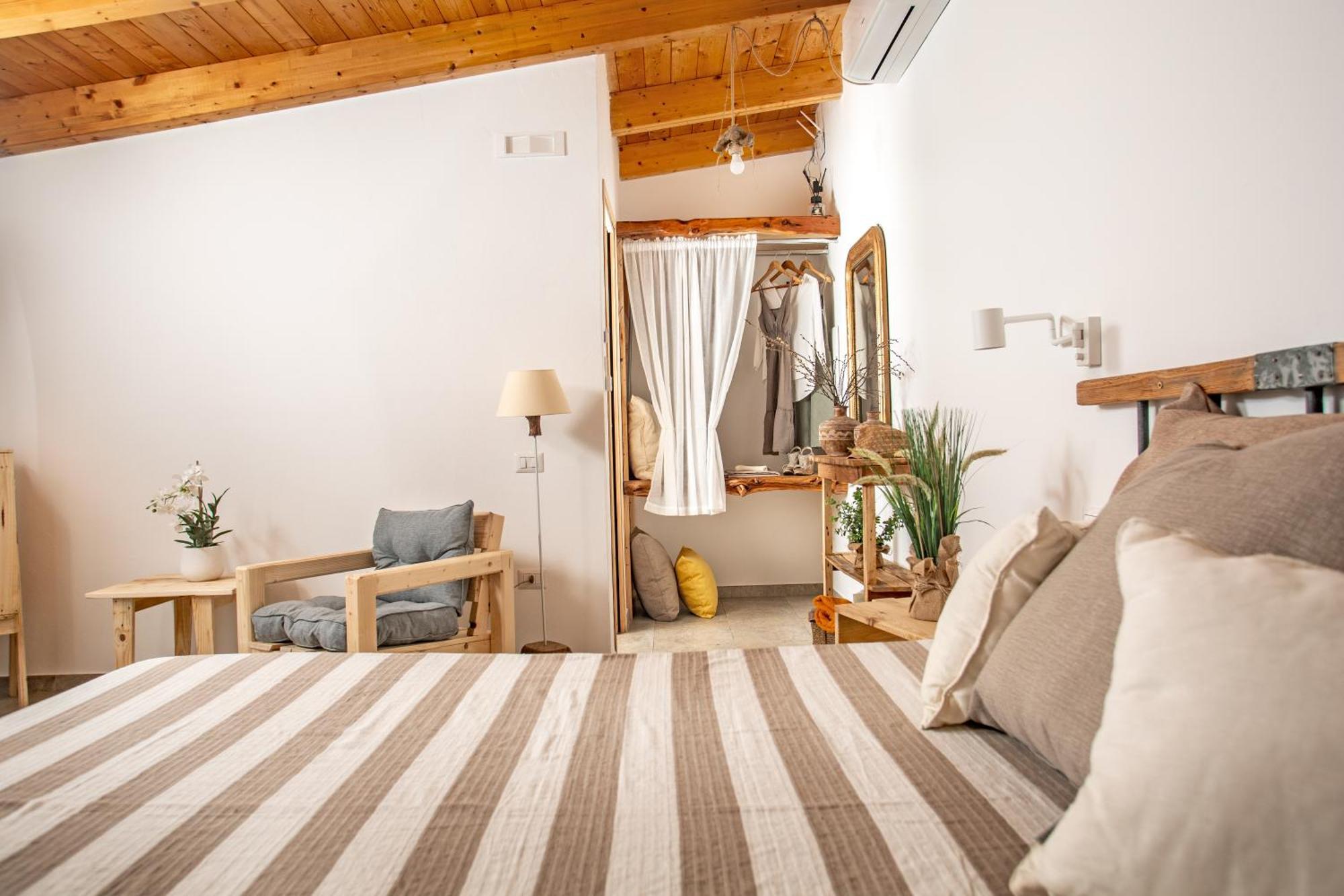B&B Les Chambres Rooms & Suite Santa Teresa Gallura Eksteriør bilde
