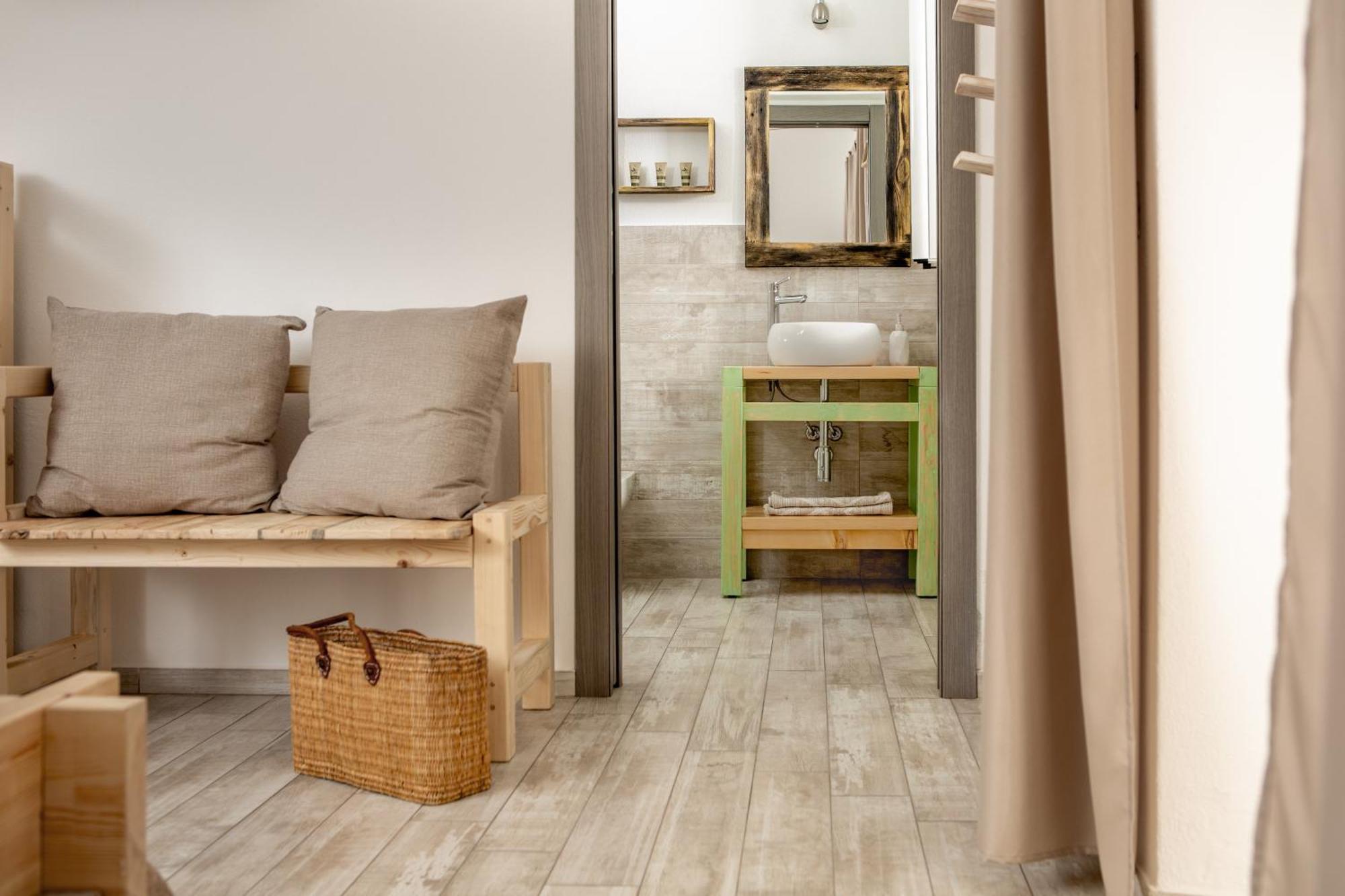 B&B Les Chambres Rooms & Suite Santa Teresa Gallura Eksteriør bilde