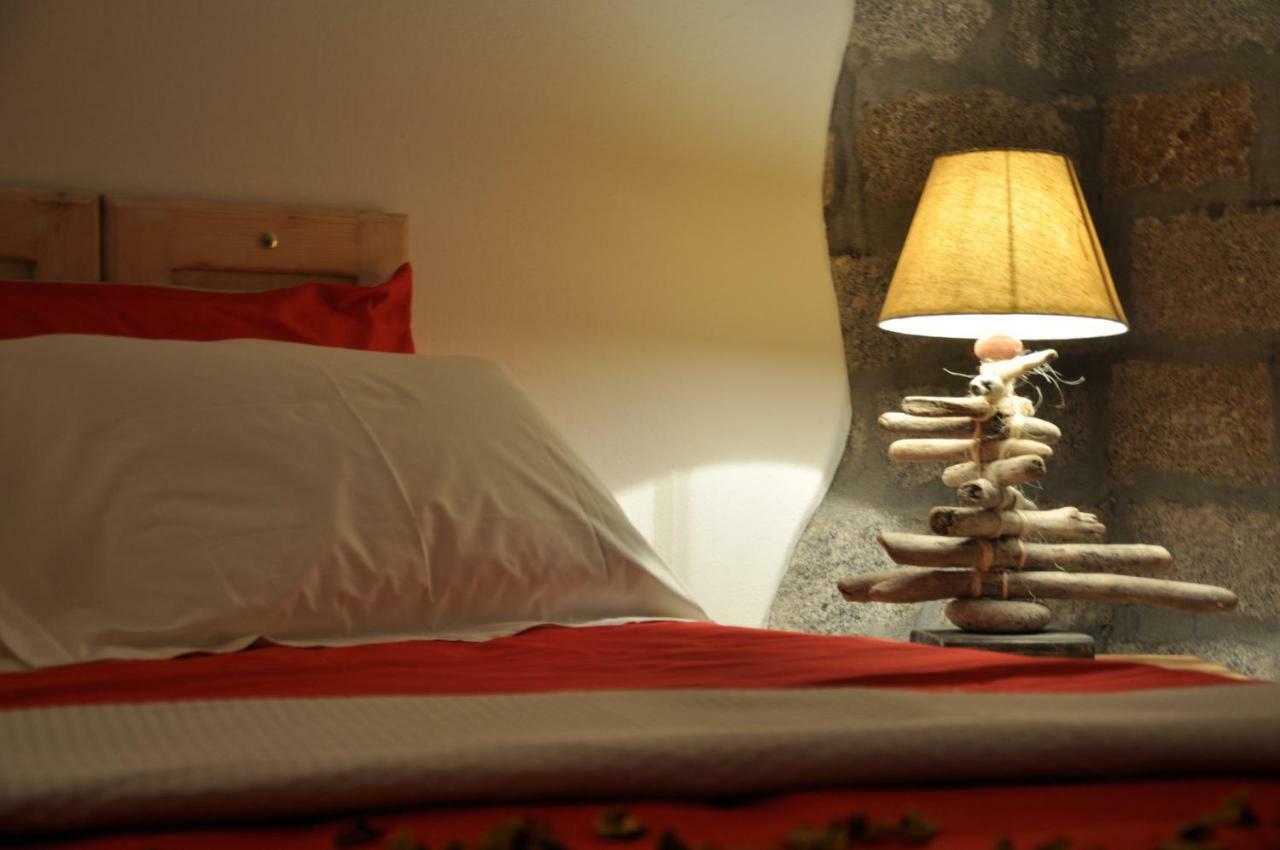 B&B Les Chambres Rooms & Suite Santa Teresa Gallura Eksteriør bilde